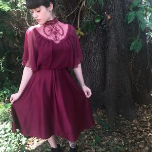 Vintage collared lace dress